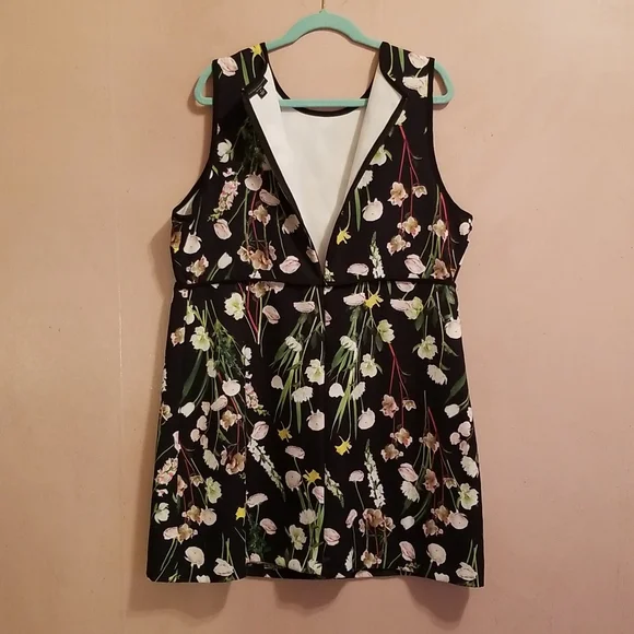 Victoria Beckham for Target Dress - Picture 3 of 5